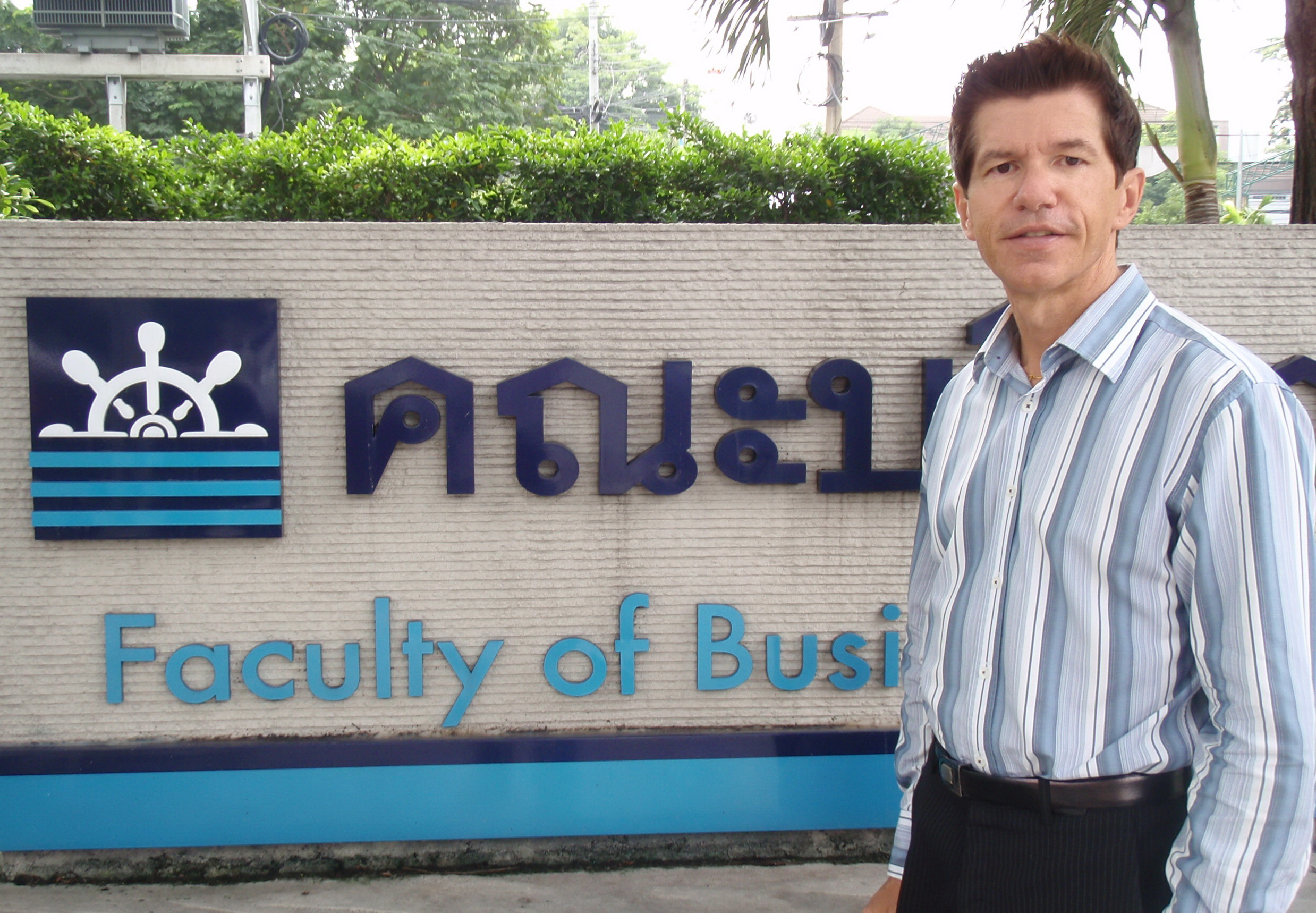 Greg Uni Bangkok