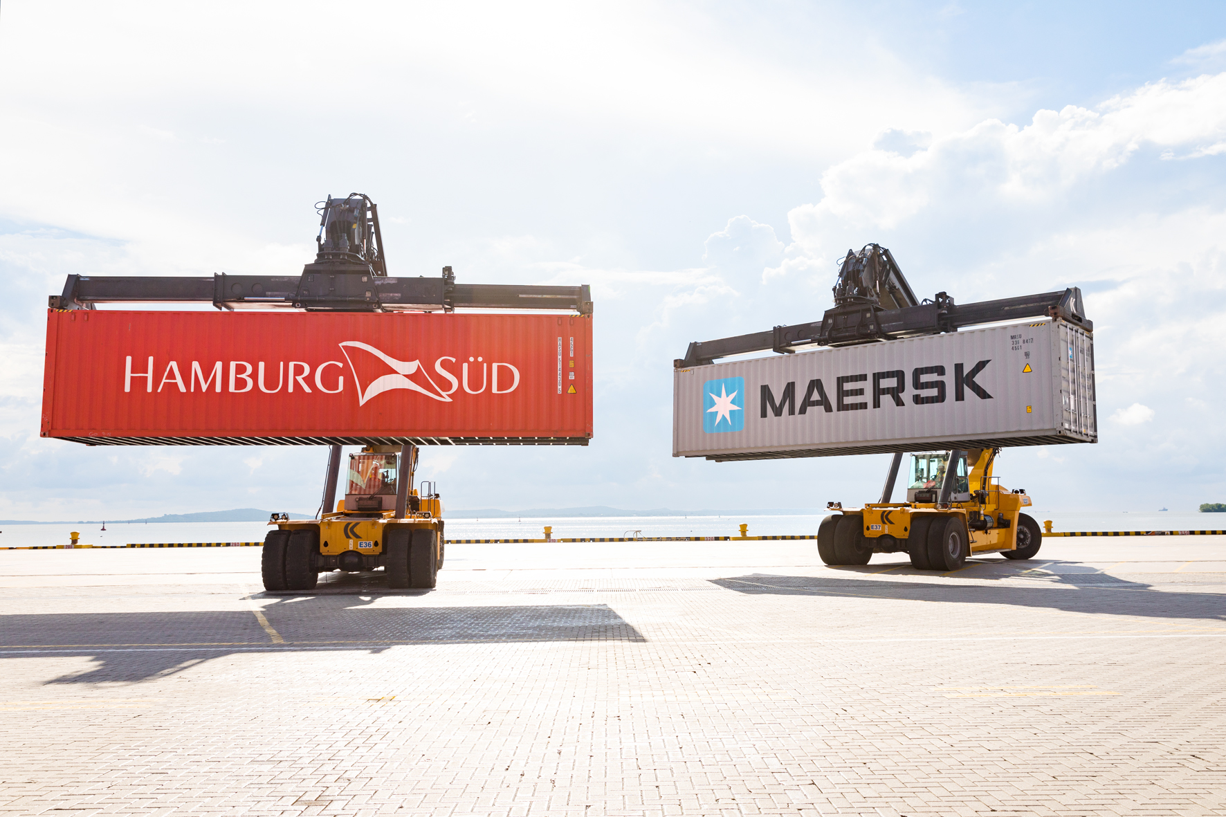 HS and Maersk containers