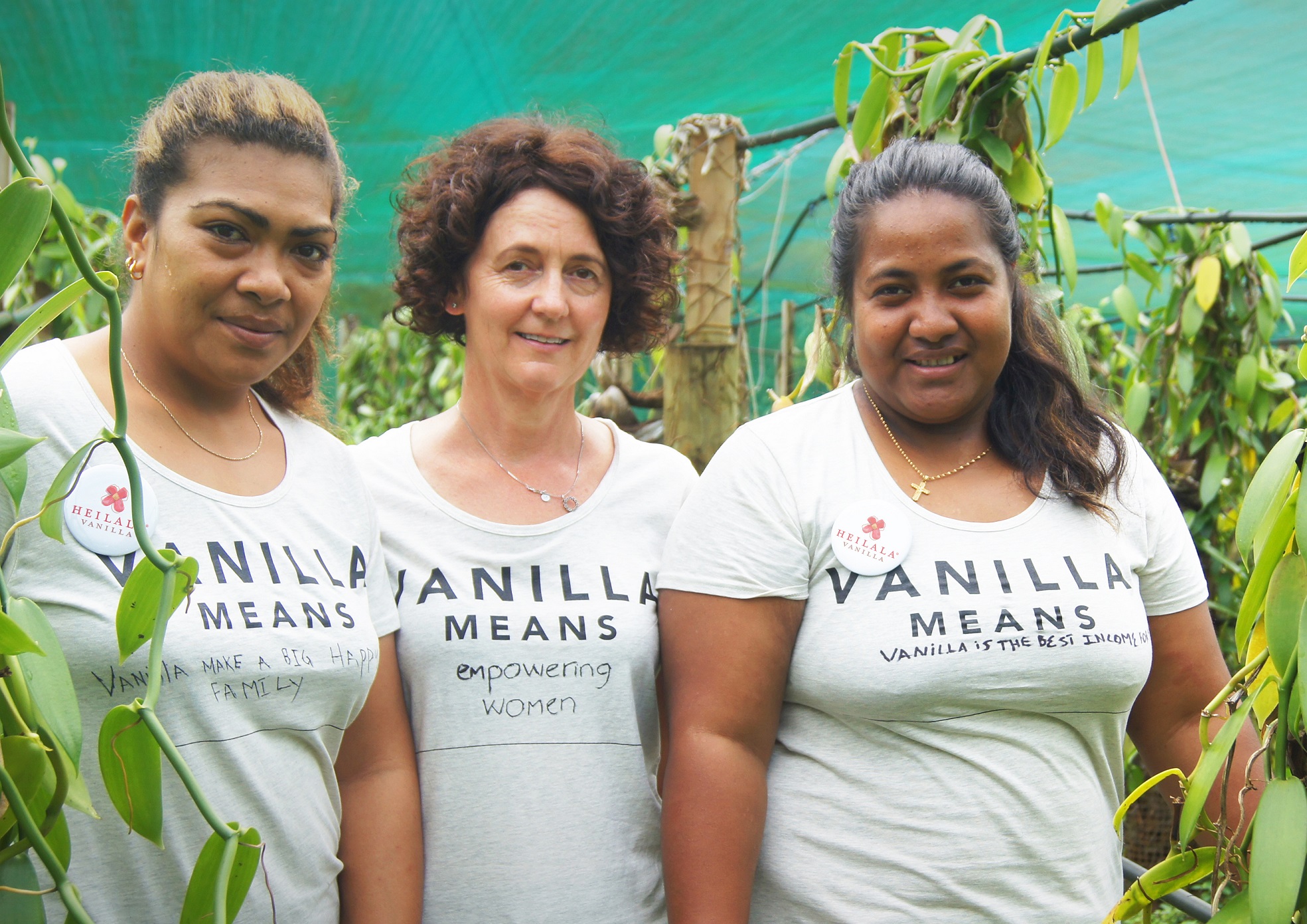 Heilala Vanilla Tonga team - Sofaia Latu, Jennifer Boggiss and Sela Latu