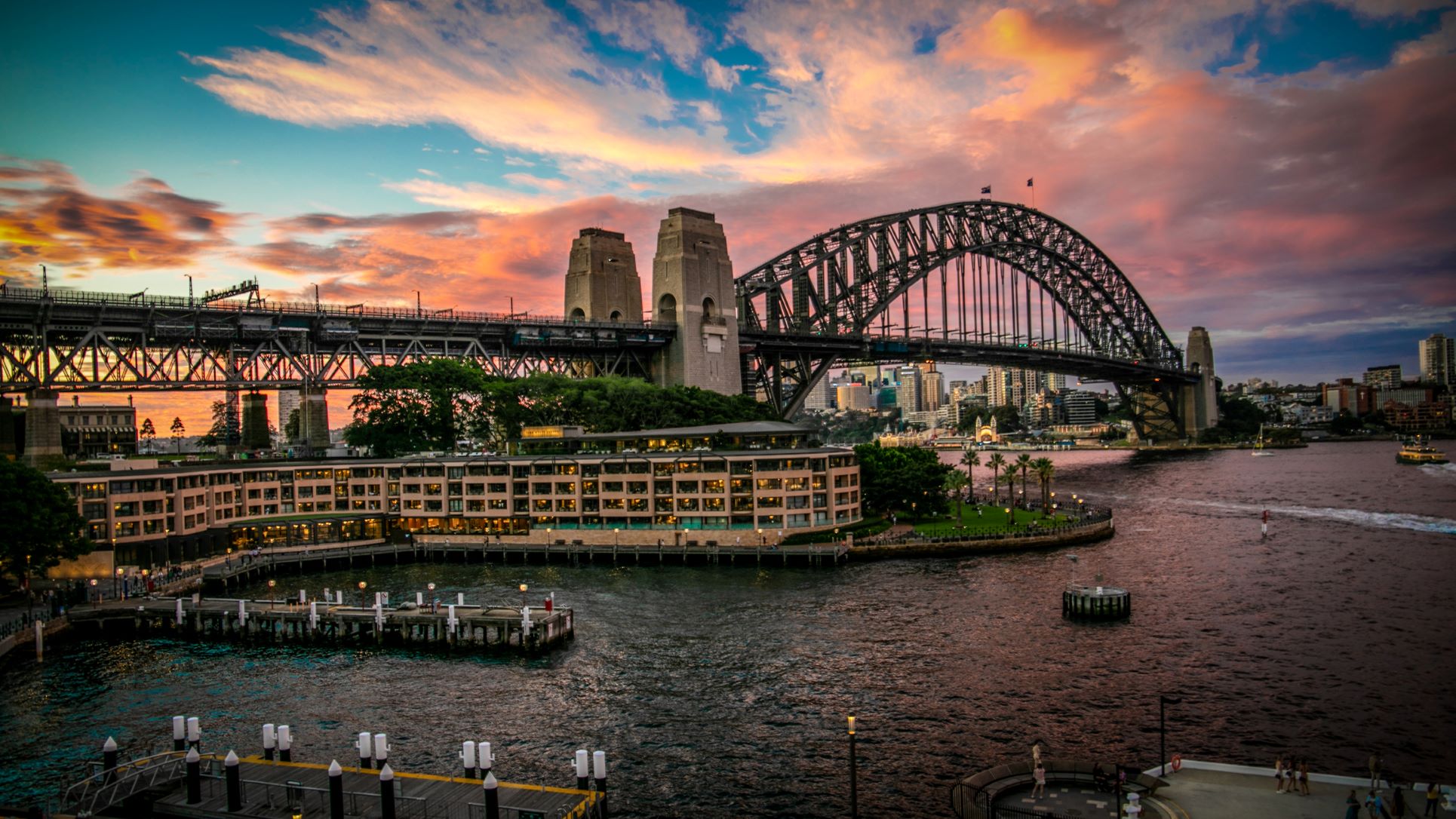 Sydney Harbour Bridge sml